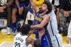 九游体育app-湖人击败篮网，詹姆斯狂砍二十分带领球队获胜