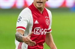 九游体育亚洲官网-阿贾克斯表现出色，成功晋级八强