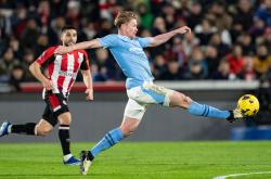 九游体育-曼城表现优异，实现后期逆转胜利