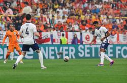 九游体育中国官网-包含欧洲杯赛事风云变幻，精彩继续上演的词条