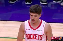 九游体育app-火箭客场逆转太阳，全队发挥出色