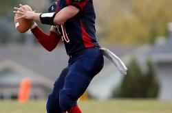 爱尔兰代表团在篮球比赛中勇往直前的简单介绍