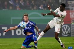 九游体育中国官网-沙尔克期待在主场对阵乌姆的比赛