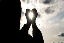 九游体育官方入口-丹麦门将表现抢眼获得技术统计第一，丹麦队著名守门员