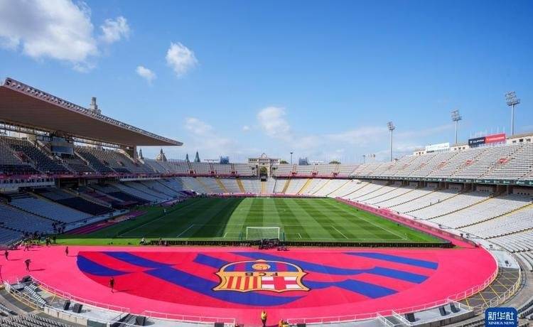 巴萨遭遇惨败,赛季前景蒙上阴影 巴萨遭遇惨败,赛季前景蒙上阴影