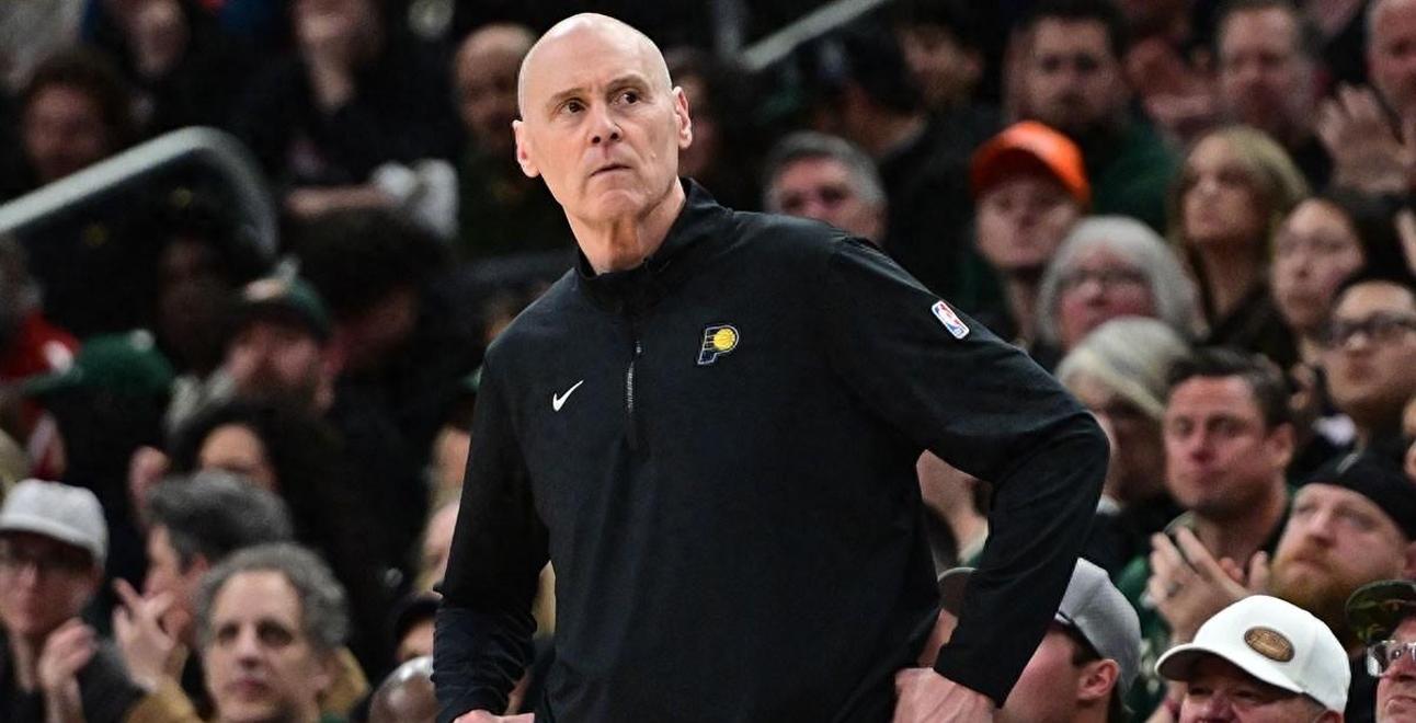 雄鹿队开启连败模式，主帅面临压力的简单介绍