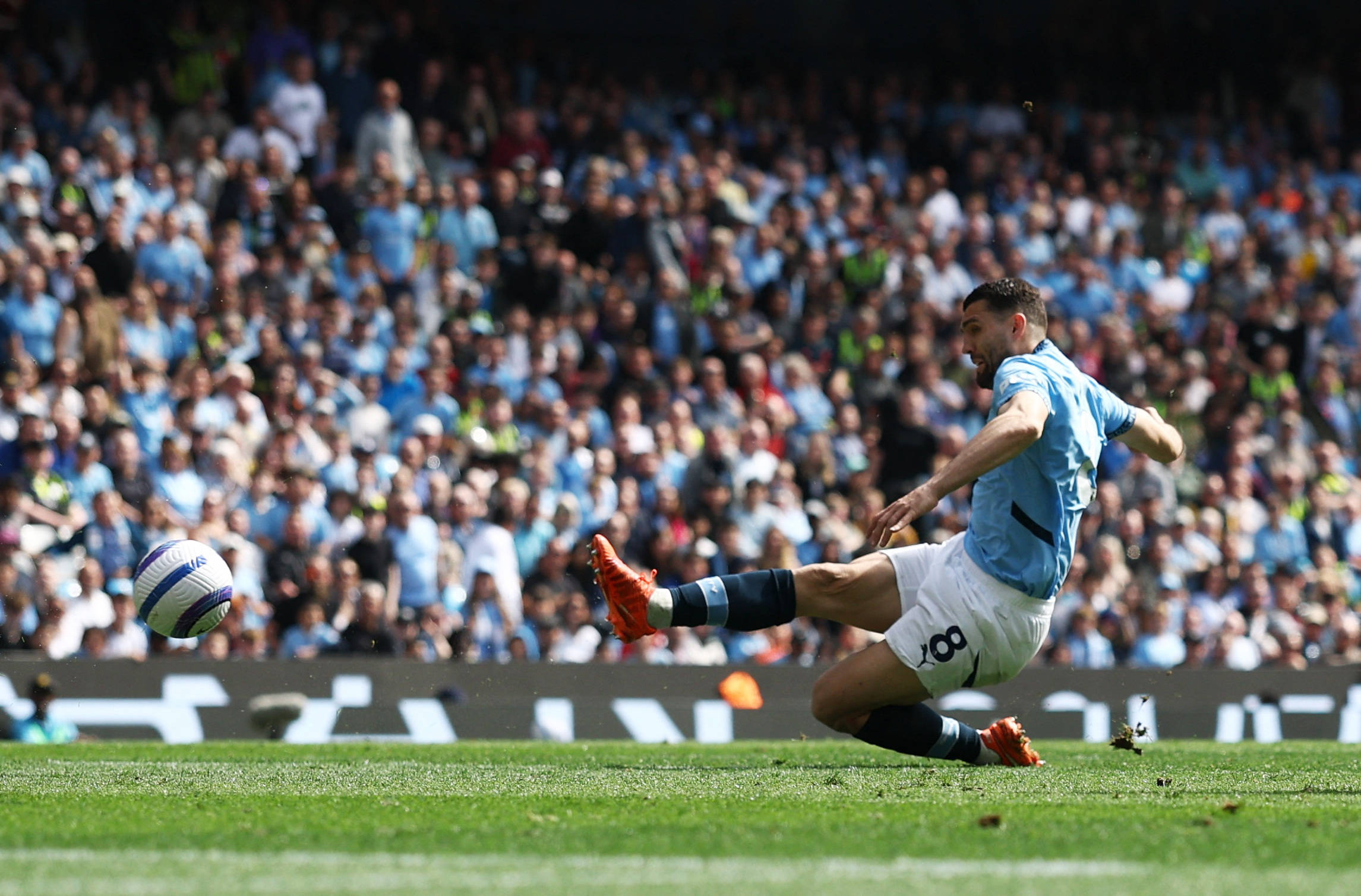 曼城赢得伦敦保卫战,欧冠前景一片光明的简单介绍 曼城赢得伦敦保卫战,欧冠前景一片光明的简单介绍