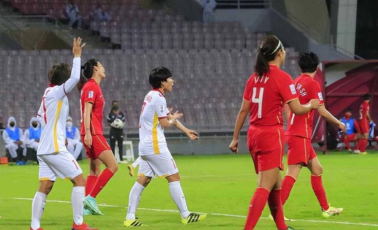 阵容强大的女子足球队伍,备战大赛 阵容强大的女子足球队伍,备战大赛