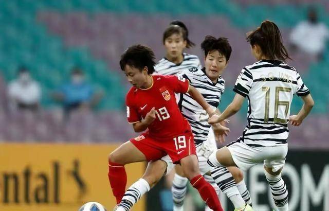 关于女足运动员表现出色,获得重要胜利的信息 关于女足运动员表现出色,获得重要胜利的信息