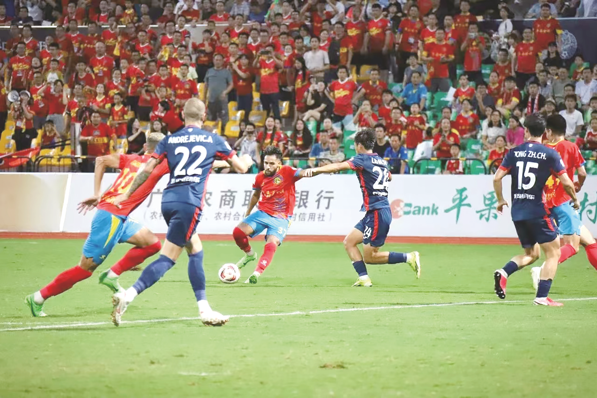 广西男篮在比赛中表现抢眼,高效进攻 广西男篮在比赛中表现抢眼,高效进攻