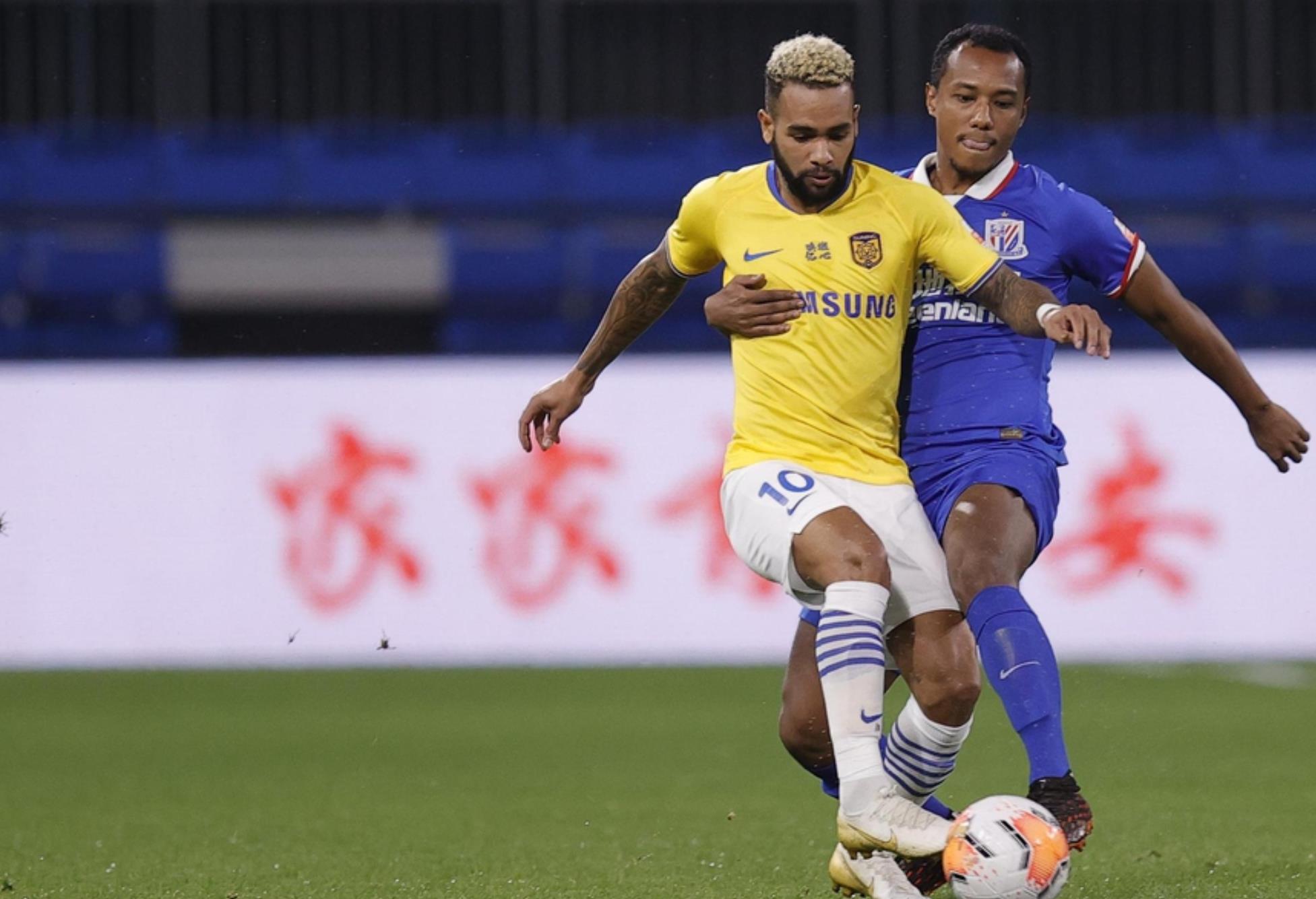 包含江苏苏宁进球被吹,憾平广州恒大富力的词条 包含江苏苏宁进球被吹,憾平广州恒大富力的词条