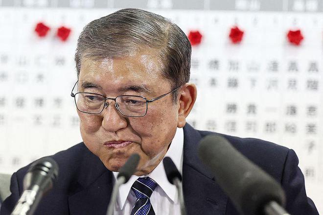 上佳球风战术融合,带领球队屹立不败的简单介绍 上佳球风战术融合,带领球队屹立不败的简单介绍