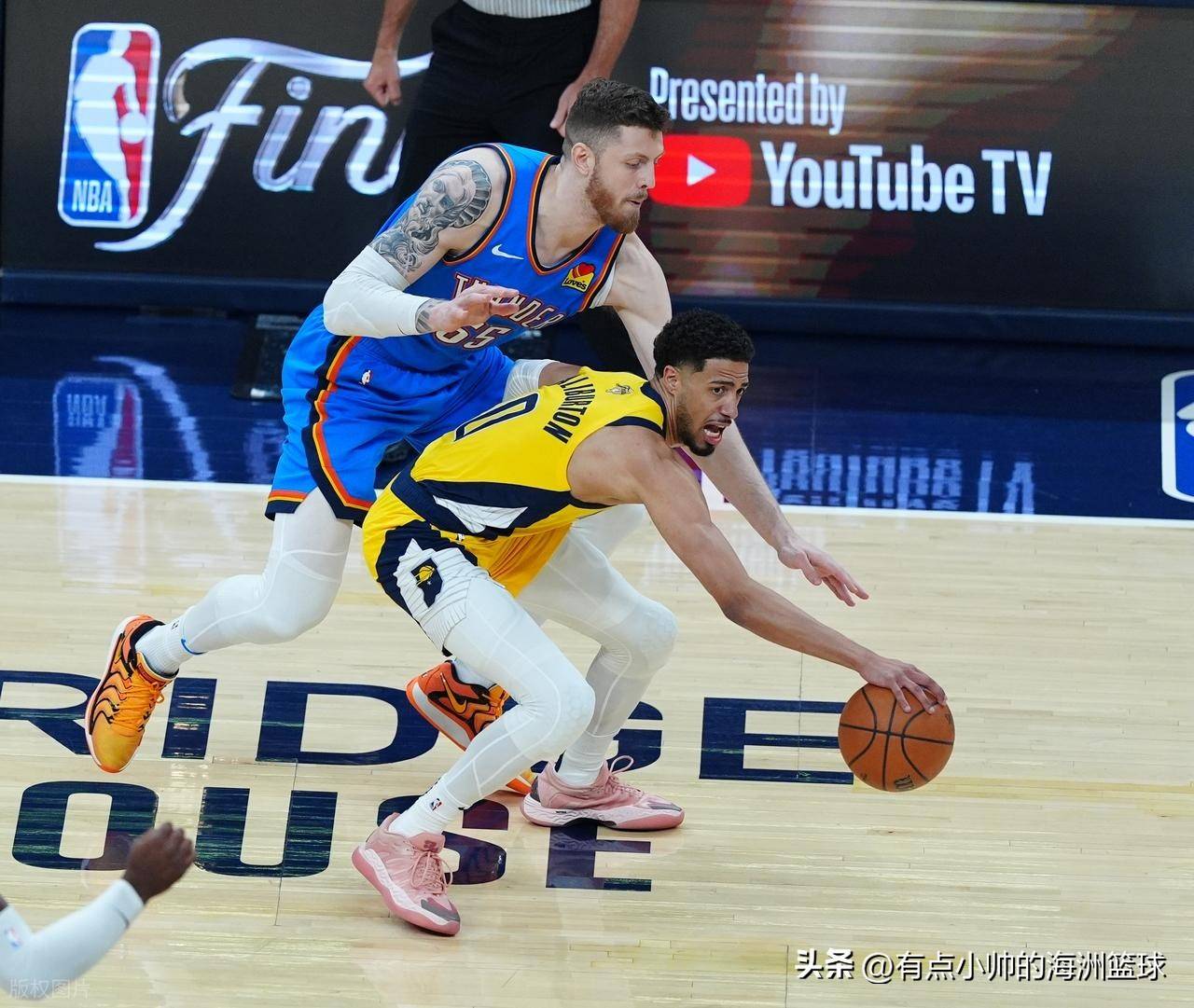 篮球赛场硝烟弥漫,胜负悬念 篮球赛场硝烟弥漫,胜负悬念