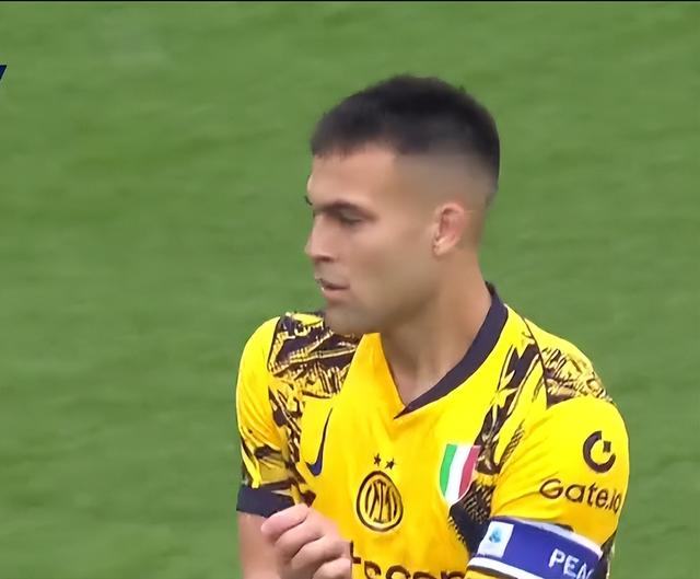 意甲联赛中一次戏剧性的逆转令球迷惊呼的简单介绍 意甲联赛中一次戏剧性的逆转令球迷惊呼的简单介绍