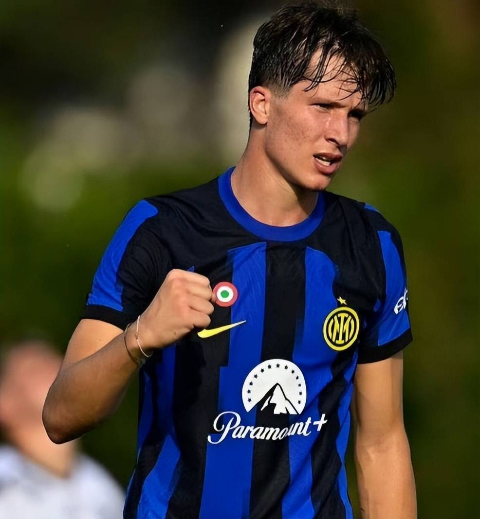 国米年轻前锋爆发惊艳,引起关注 国米年轻前锋爆发惊艳,引起关注