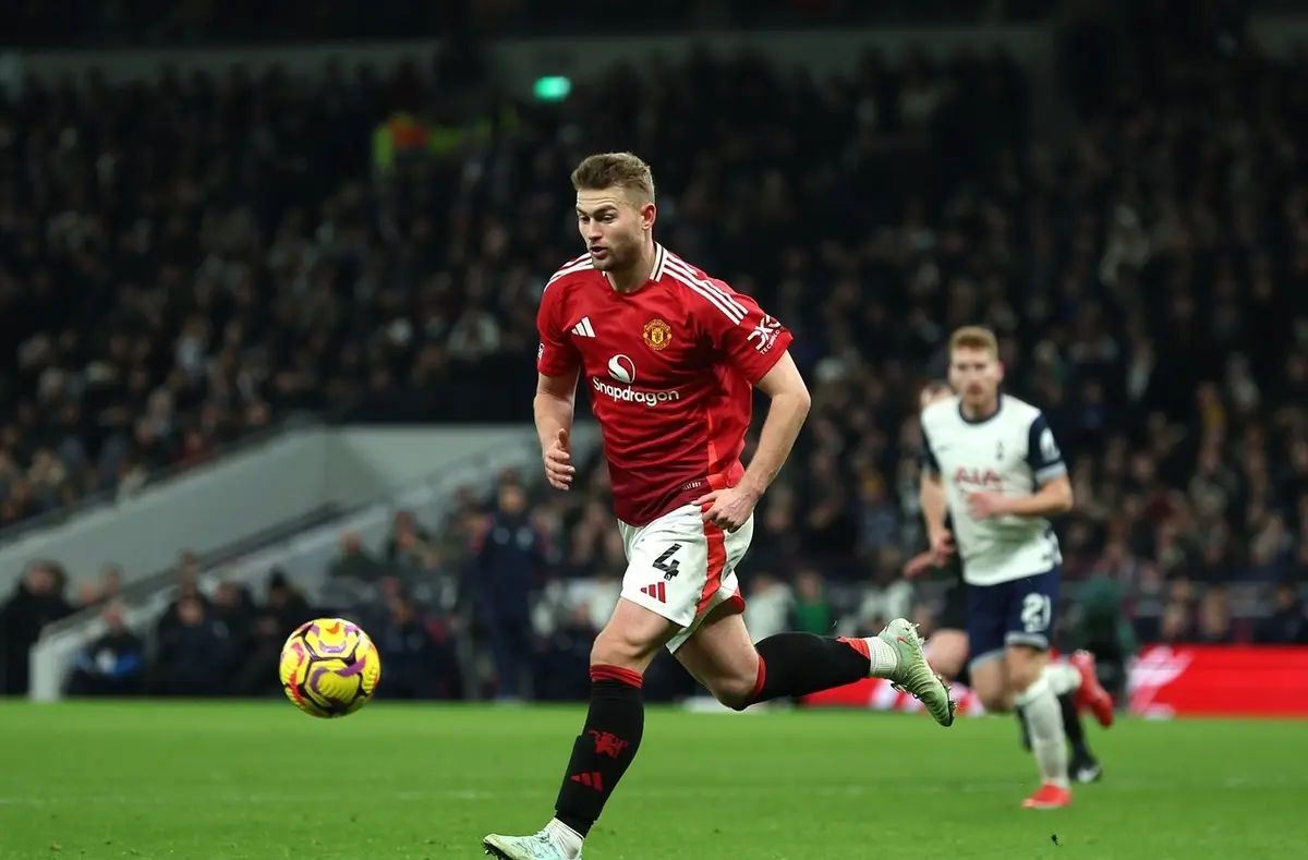 关于泰达客场惜败申鑫,屈居次席的信息 关于泰达客场惜败申鑫,屈居次席的信息