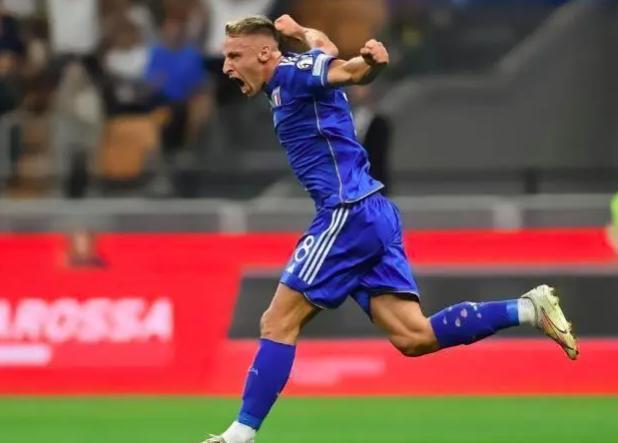 包含欧预赛:乌克兰队中场实力悍将回归场上的词条 包含欧预赛:乌克兰队中场实力悍将回归场上的词条