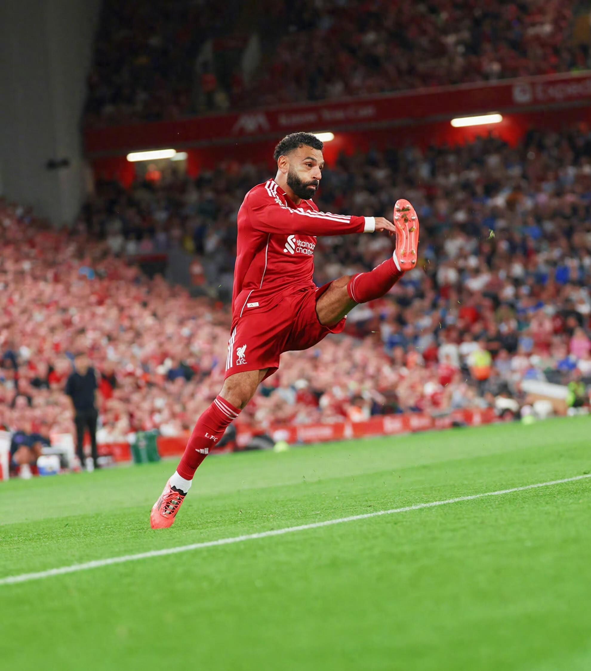 利物浦险胜,平稳客场之旅 利物浦险胜,平稳客场之旅