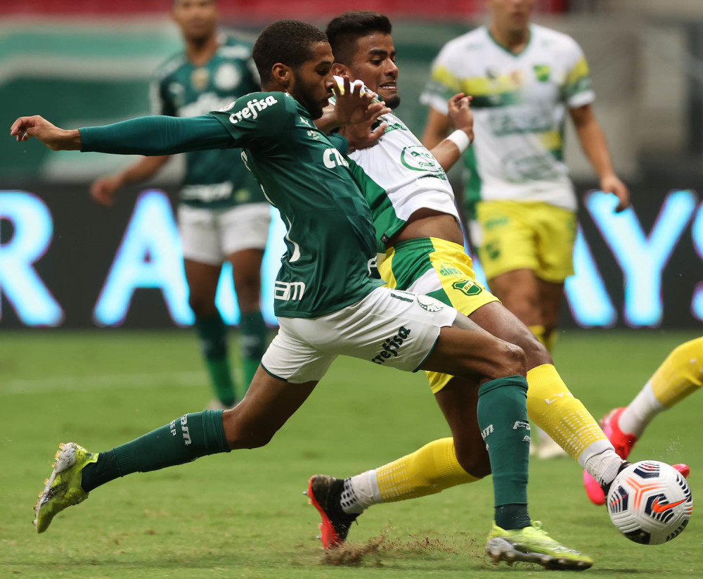 关于超级杯大战点球鏖战:最终胜负悬念终结的信息 关于超级杯大战点球鏖战:最终胜负悬念终结的信息