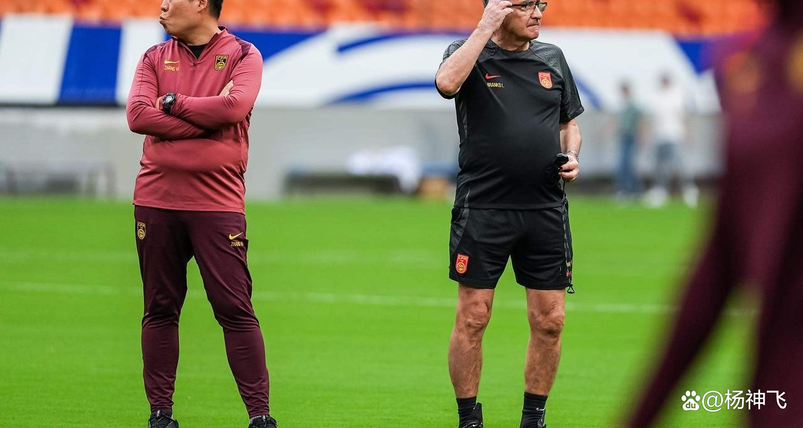 国家队备战世界杯,球员表现亮眼技术娴熟 国家队备战世界杯,球员表现亮眼技术娴熟