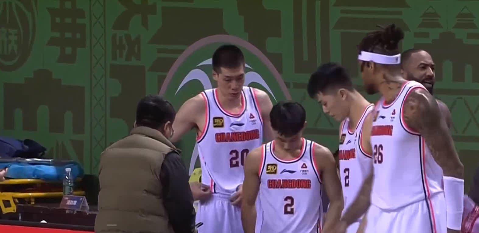 包含防守稳固阻挡对手进攻,球队不失分的词条 包含防守稳固阻挡对手进攻,球队不失分的词条