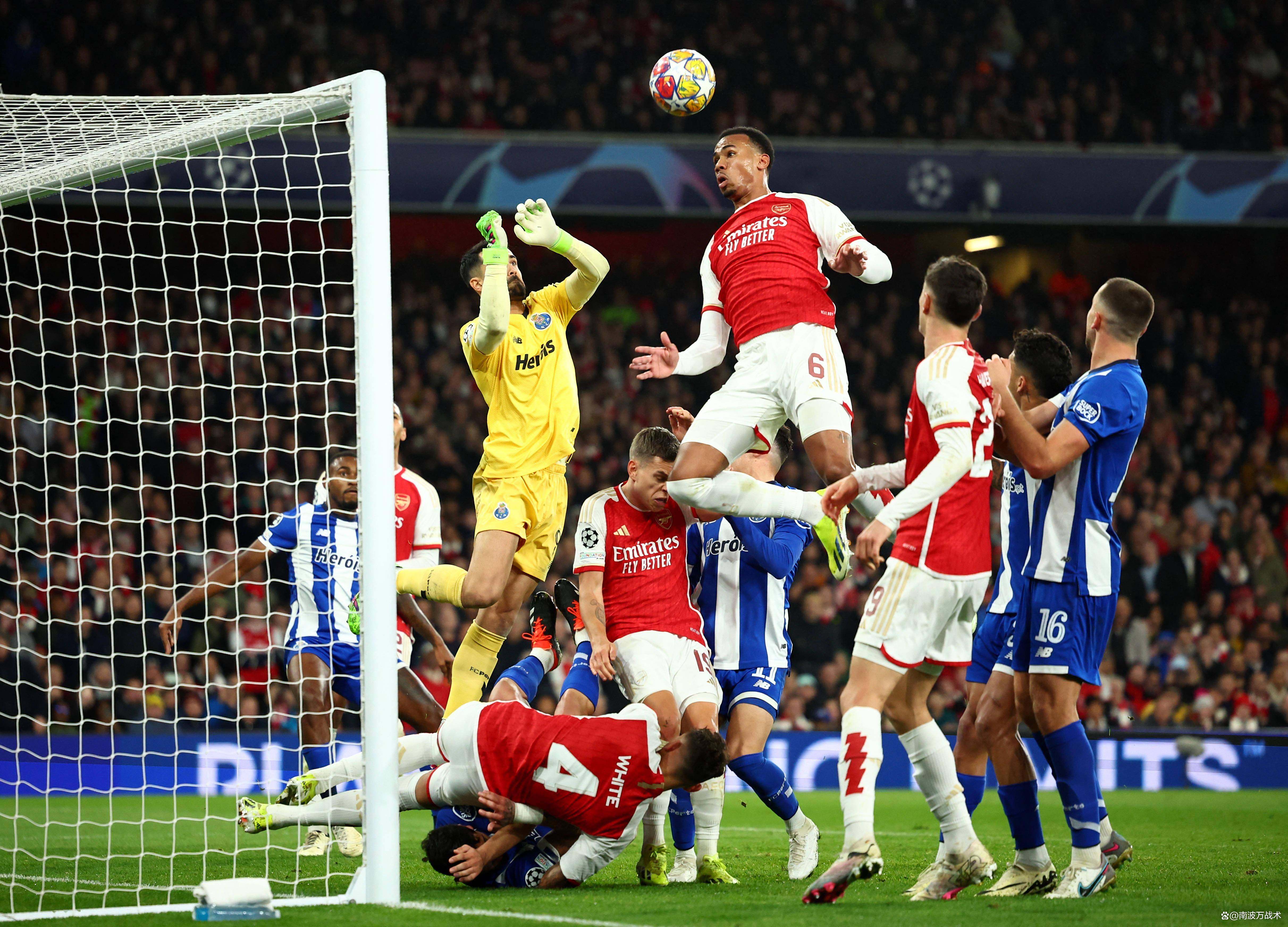 希腊队坚守阵地,向着欧锦赛迈进 希腊队坚守阵地,向着欧锦赛迈进