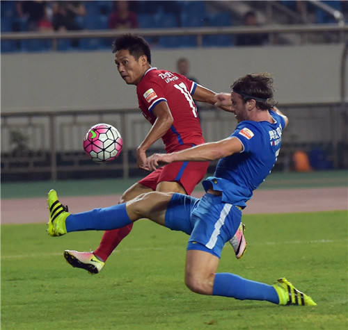 包含重庆力帆出人意料,逆袭击败对手,登上中超巅峰!的词条 包含重庆力帆出人意料,逆袭击败对手,登上中超巅峰!的词条