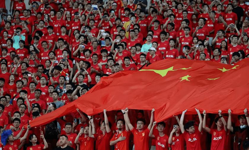 本赛季国内顶级足球联赛竞争激烈,强队实力对决的简单介绍 本赛季国内顶级足球联赛竞争激烈,强队实力对决的简单介绍