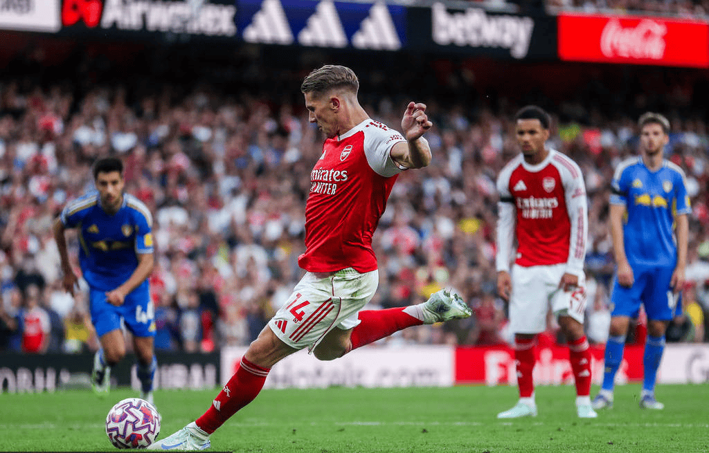 卡利亚里在本赛季展现出色实力